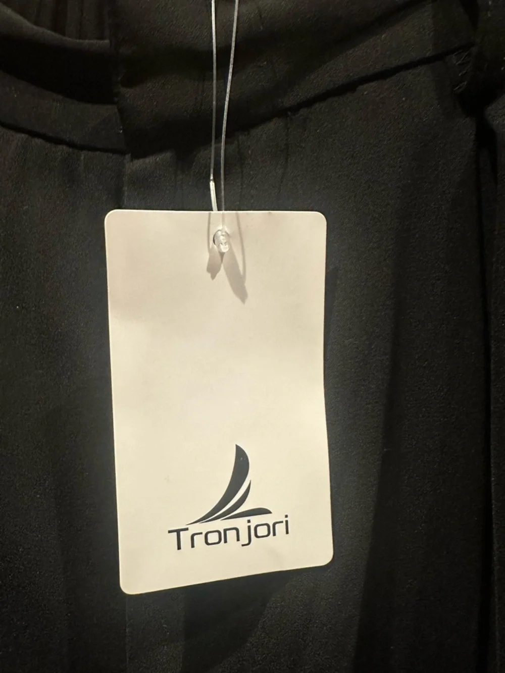 Black Wide-Leg Tailored Pants — Trapeze Fit - Picture 2 of 5